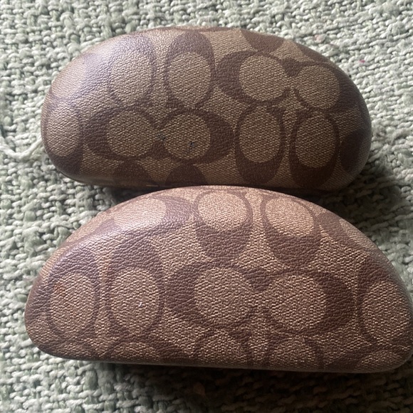 2 Authentic COACH Hard Shell Sunglass cases holders clamshell hard protective - Picture 2 of 11